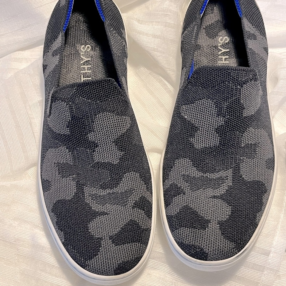 Rothy's Black and Gray Flats with Modern Camouflage Design